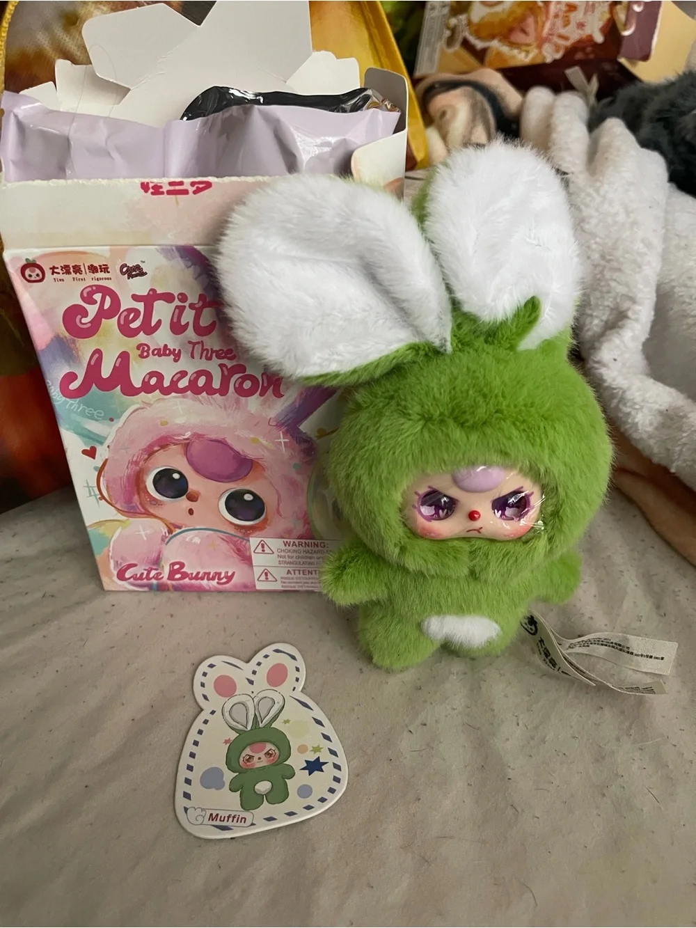Baby three Petit Macaron Muffin plush